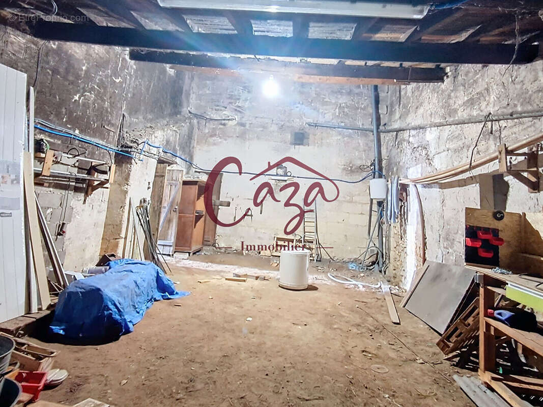 Maison à AMBARES-ET-LAGRAVE