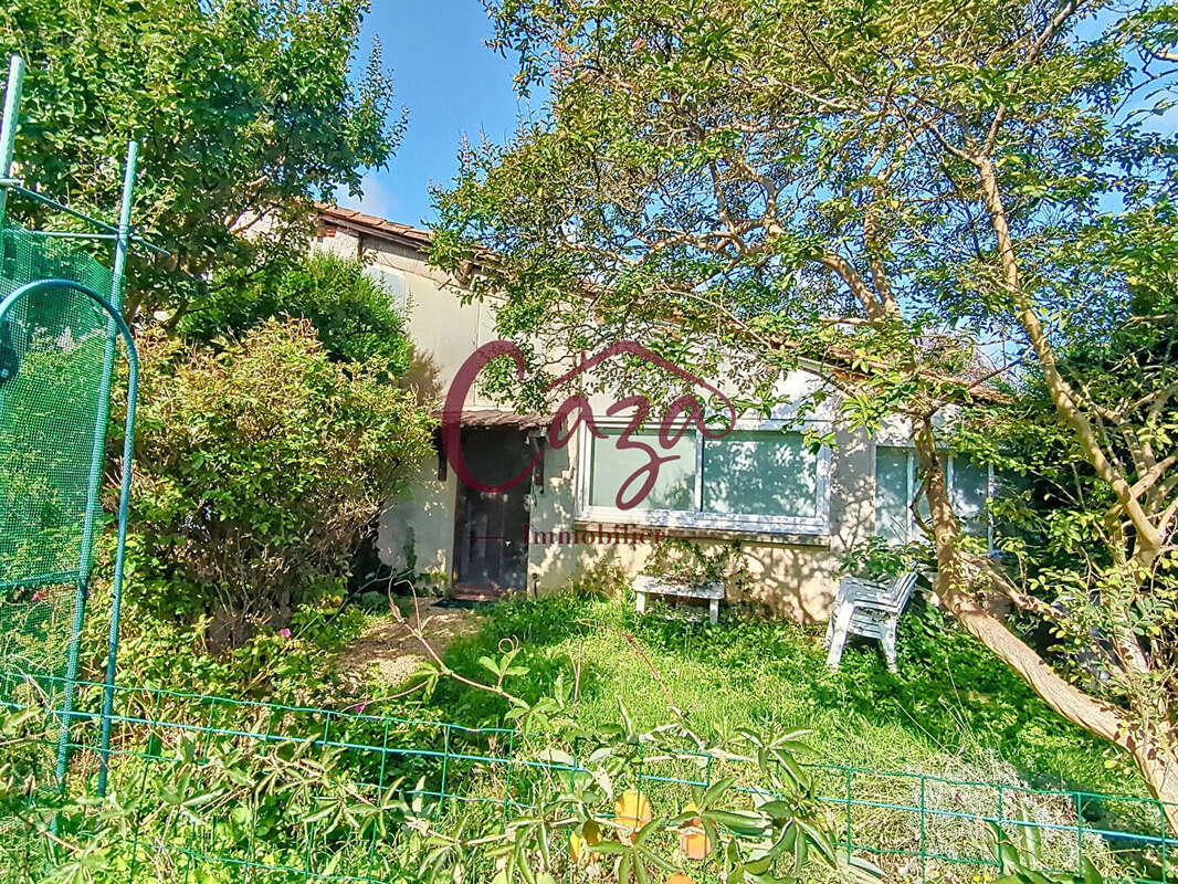 Maison à AMBARES-ET-LAGRAVE