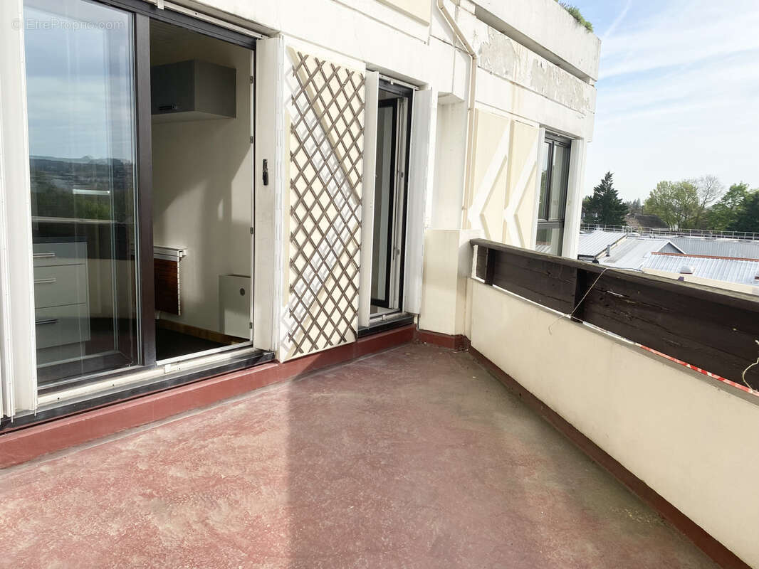 Appartement à NEUILLY-SUR-MARNE