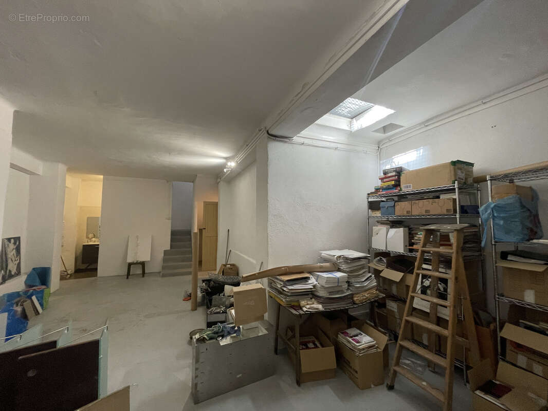 Commerce à MARSEILLE-1E