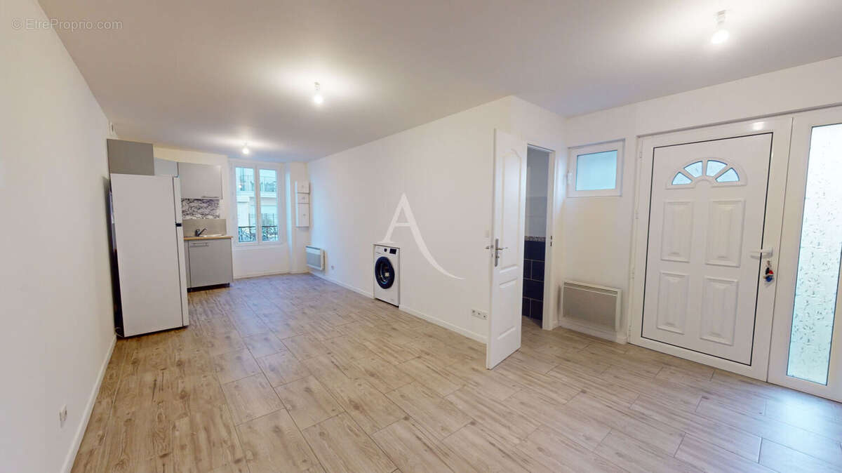 Appartement à CHILLY-MAZARIN