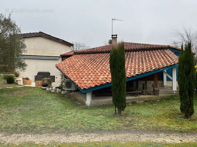 Maison à BARBASTE