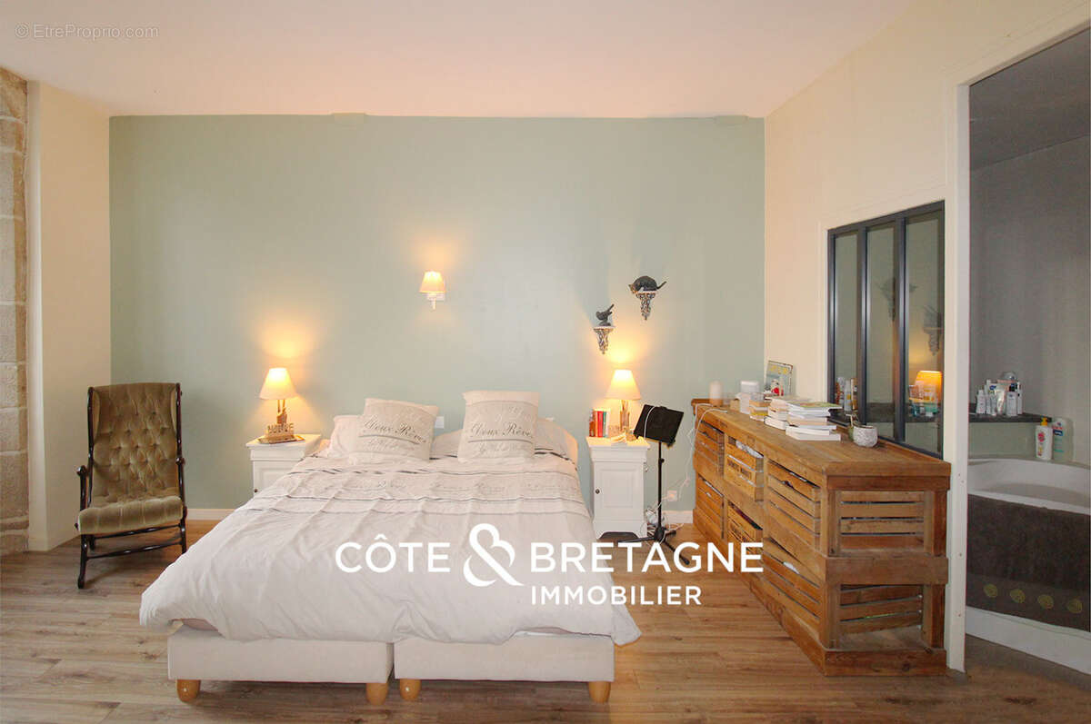 Maison à MONCONTOUR