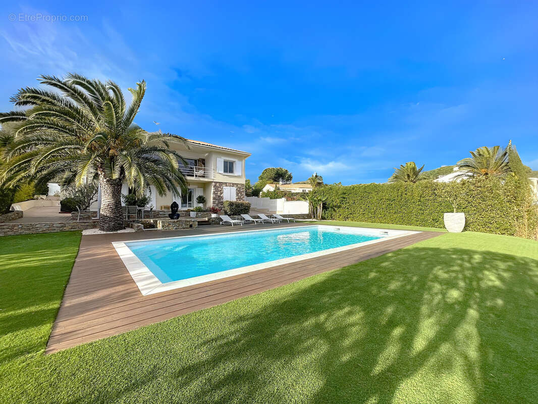 Maison à SAINT-RAPHAEL