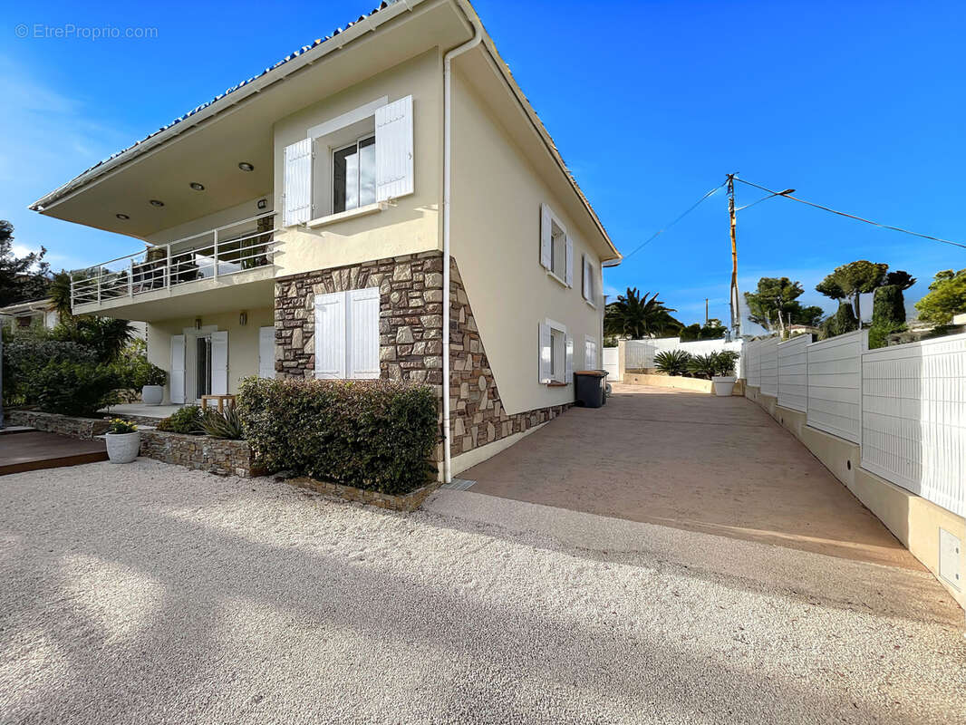 Maison à SAINT-RAPHAEL