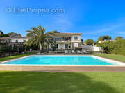 Maison à SAINT-RAPHAEL