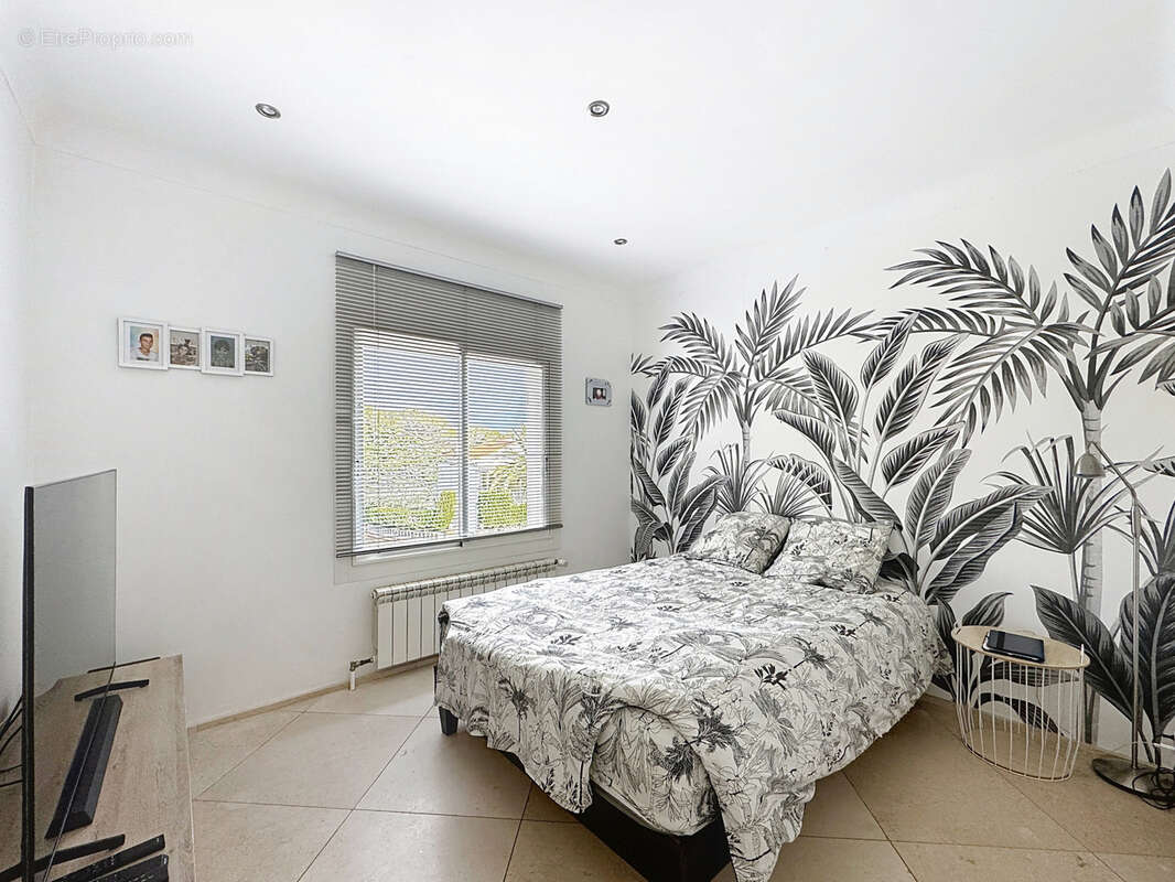 Maison à SAINT-RAPHAEL