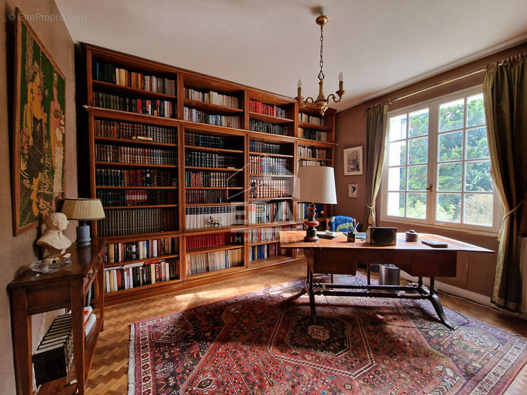 Maison à JOUE-LES-TOURS