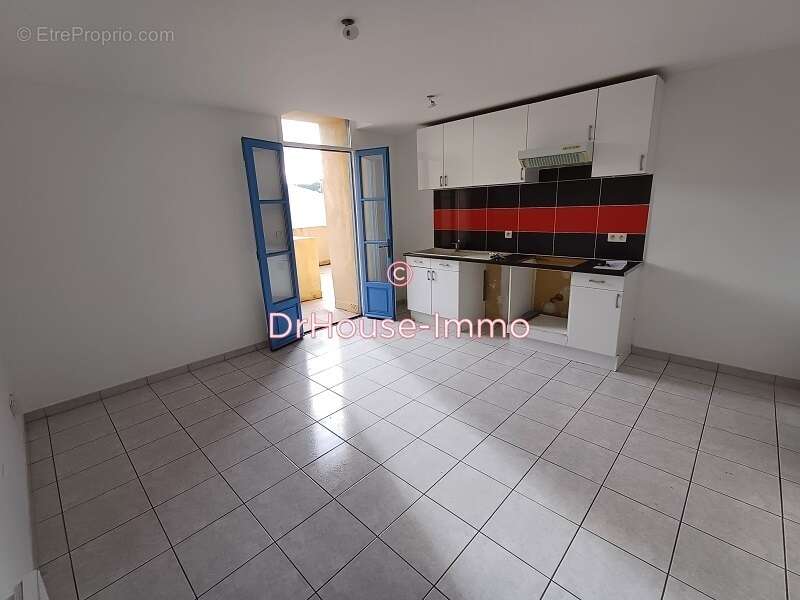 Appartement à MONTAGNAC