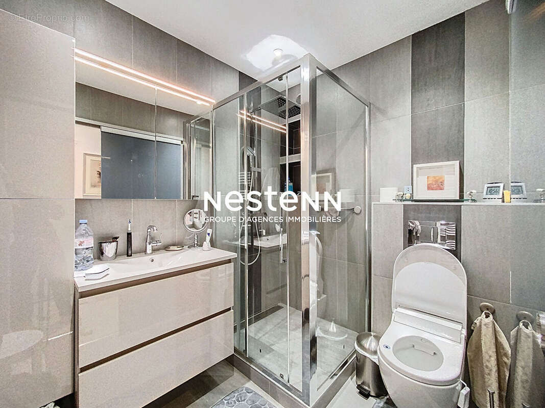 Appartement à VALLAURIS