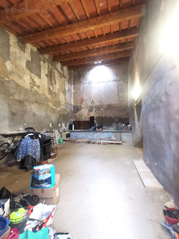 Maison à VILLEMOLAQUE