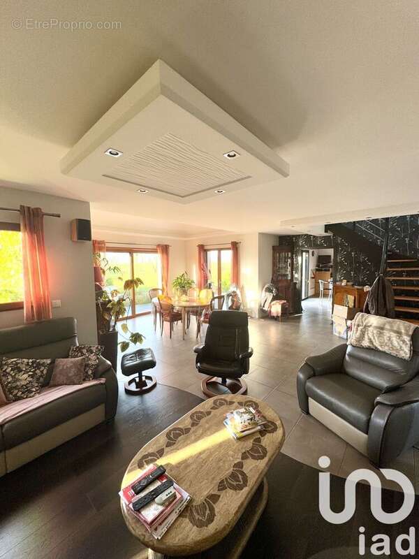 Photo 2 - Maison à MONTAUBAN-DE-BRETAGNE