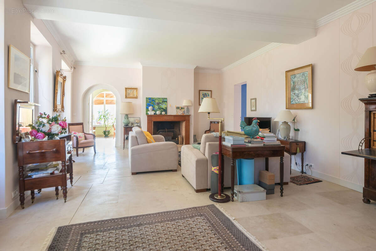 Maison à CARIGNAN-DE-BORDEAUX