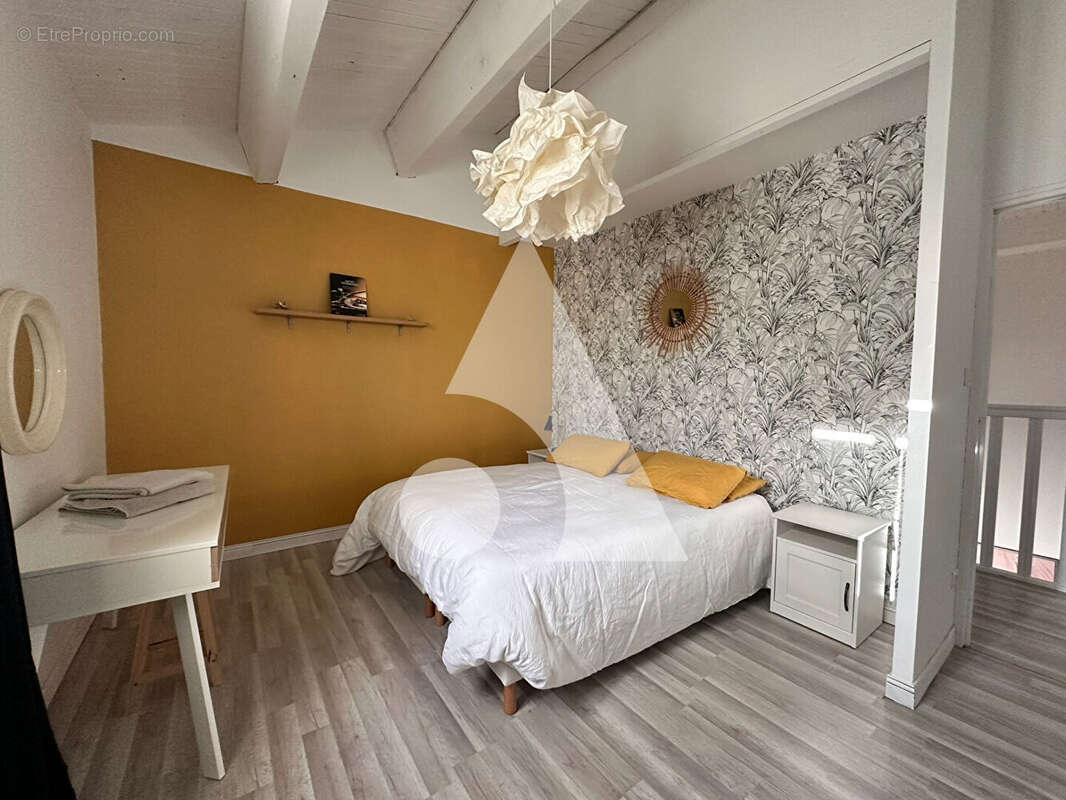 Maison à BOURCEFRANC-LE-CHAPUS