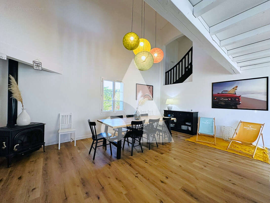 Maison à BOURCEFRANC-LE-CHAPUS