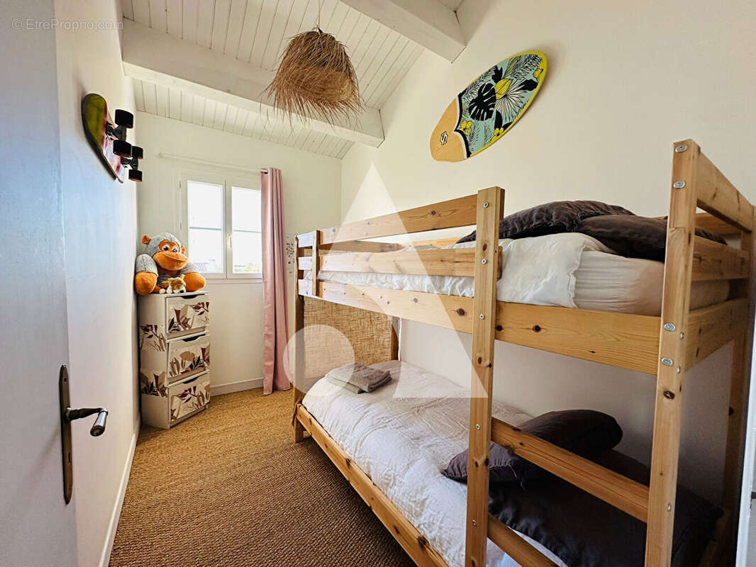 Maison à BOURCEFRANC-LE-CHAPUS