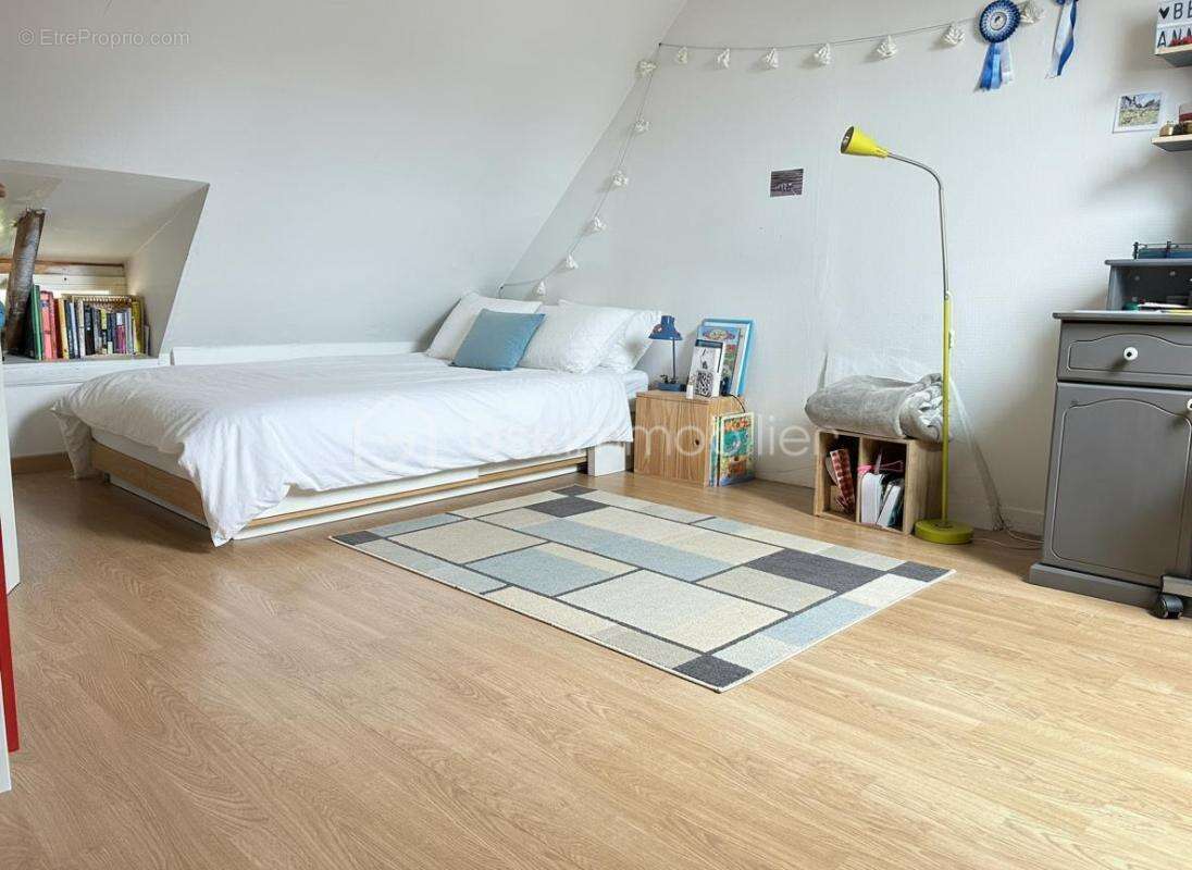 Maison à MORET-SUR-LOING