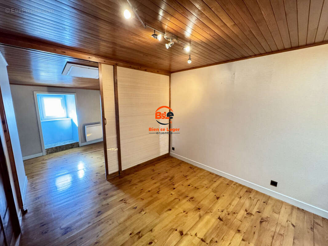 Maison de ville 3 chambres BSLE Blanzat - Maison à BLANZAT