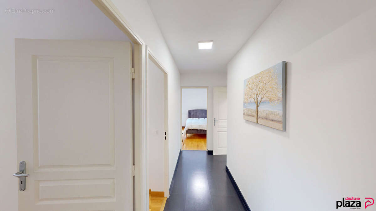 Appartement à VILLE-LA-GRAND