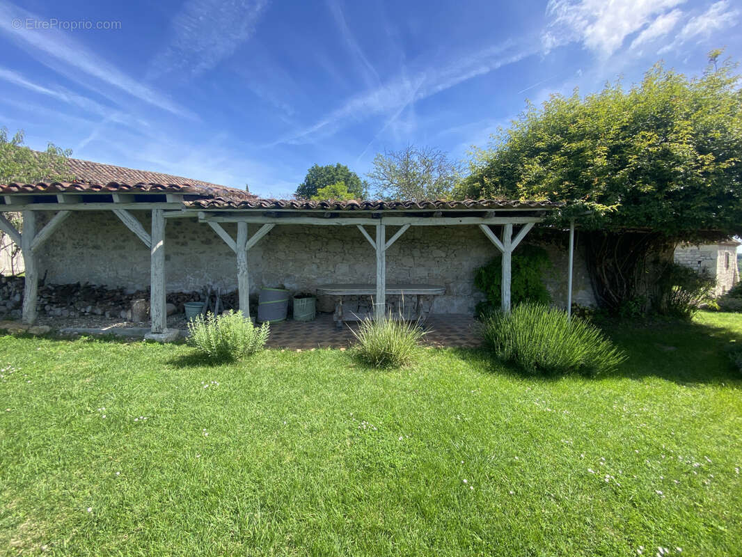 Maison à SAINT-MAURIN