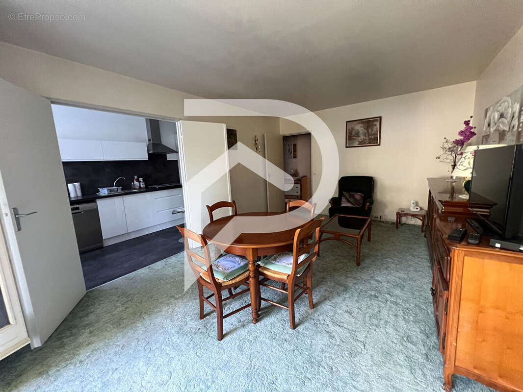 Appartement à MAUREPAS