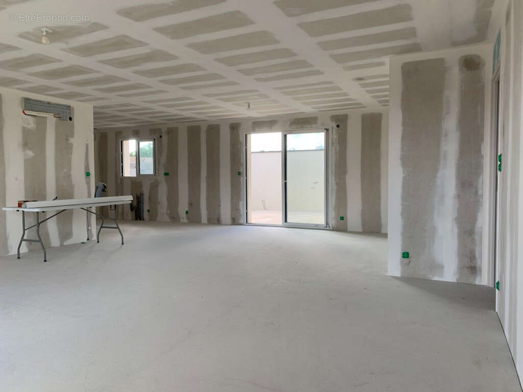 Maison à LABASTIDE-MARNHAC