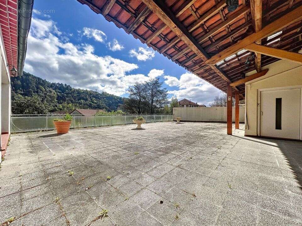 Appartement à LABEGUDE