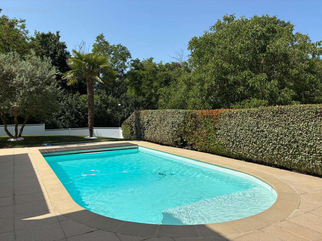 Maison à FRANCHEVILLE