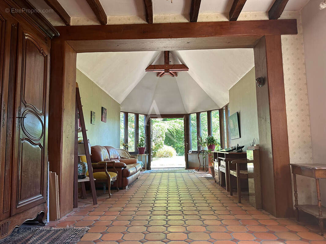 Maison à MARIGNY-LES-USAGES