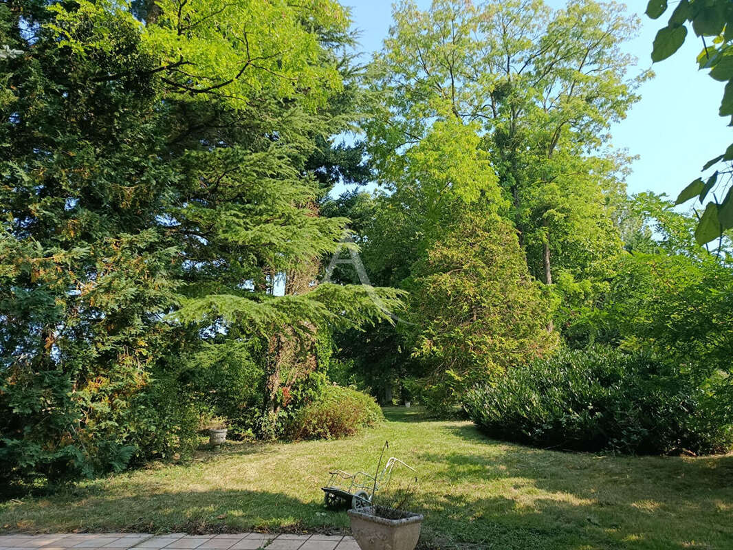 Maison à MARIGNY-LES-USAGES