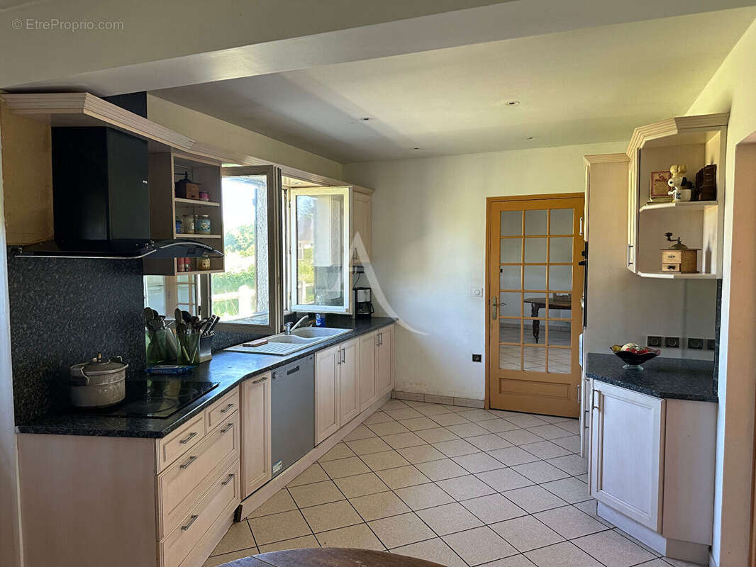 Maison à MARIGNY-LES-USAGES