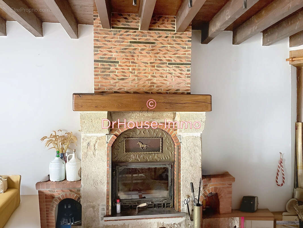 Maison à BUCY-SAINT-LIPHARD