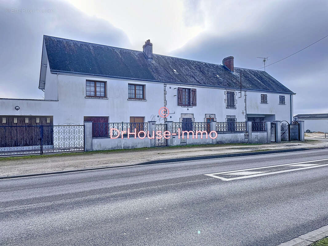 Maison à BUCY-SAINT-LIPHARD