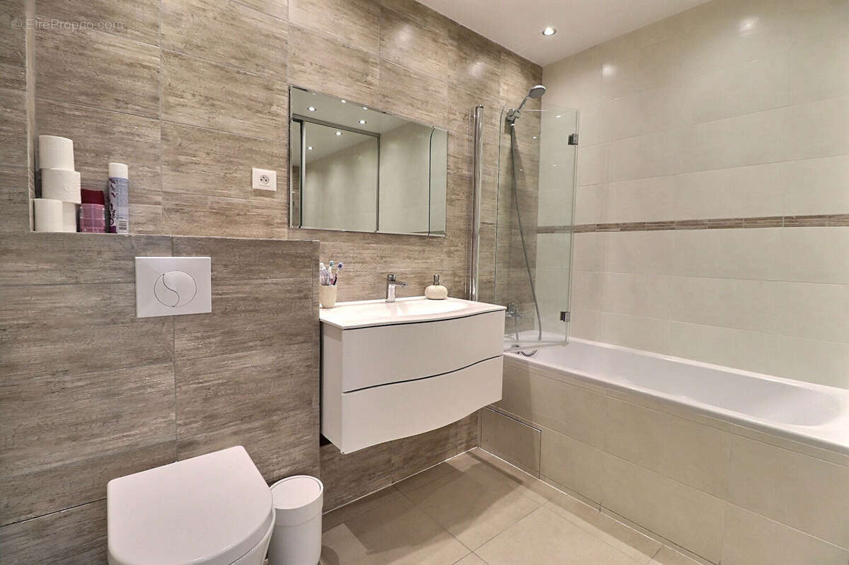 Appartement à MAREIL-MARLY