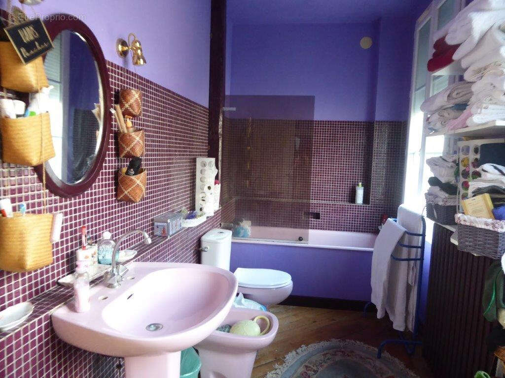 Maison à CORMEILLES