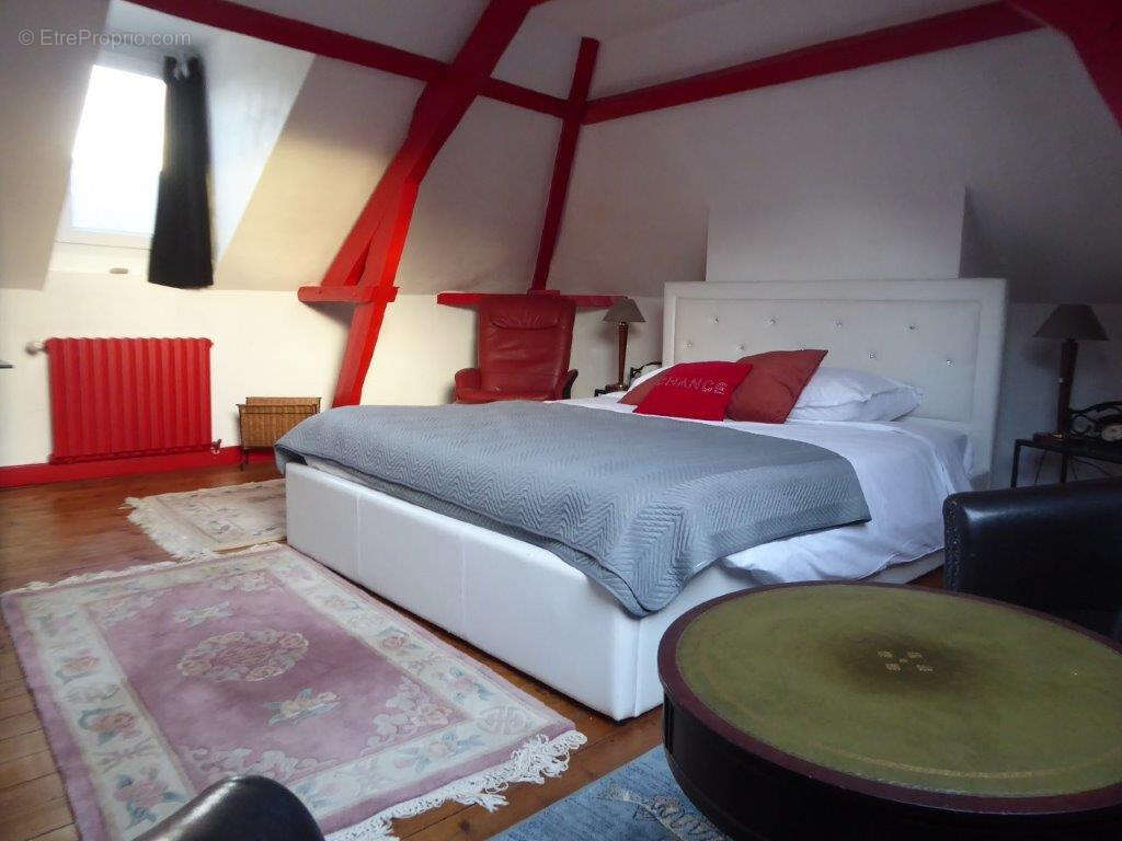 Maison à CORMEILLES