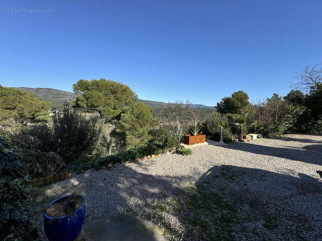 Maison à FIGANIERES