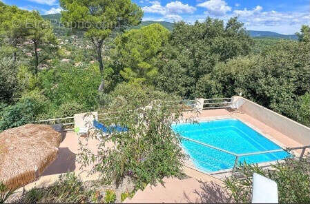 Maison à FIGANIERES