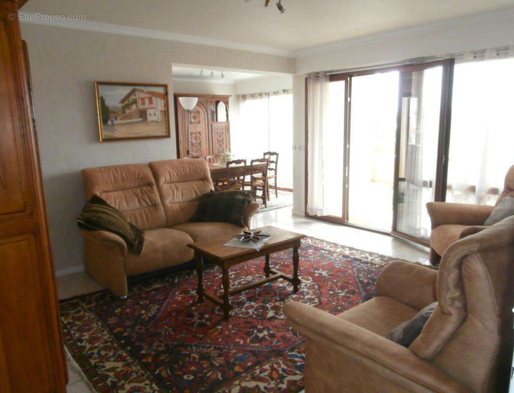 Appartement à CIBOURE