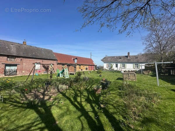 Maison à NEUFCHATEL-EN-BRAY