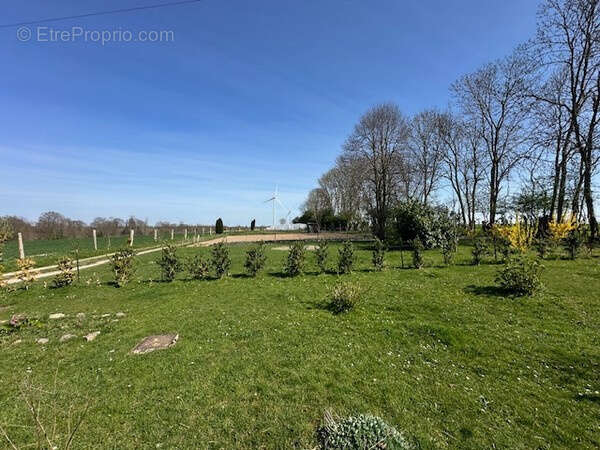 Maison à NEUFCHATEL-EN-BRAY