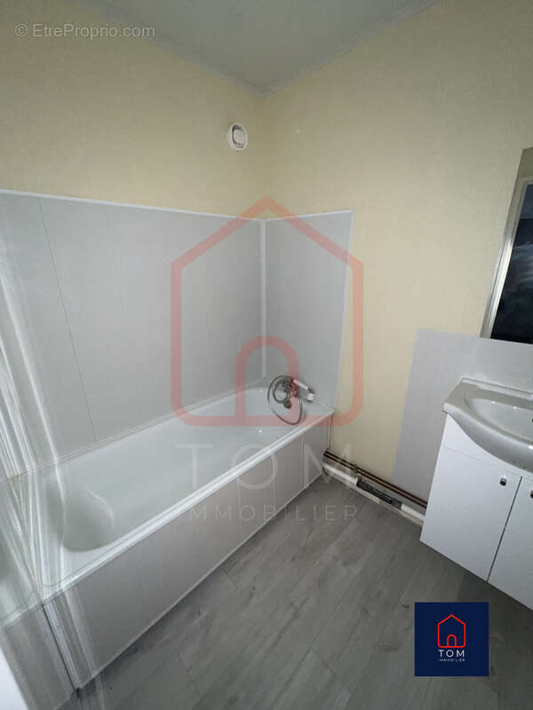 Appartement à LA MADELEINE