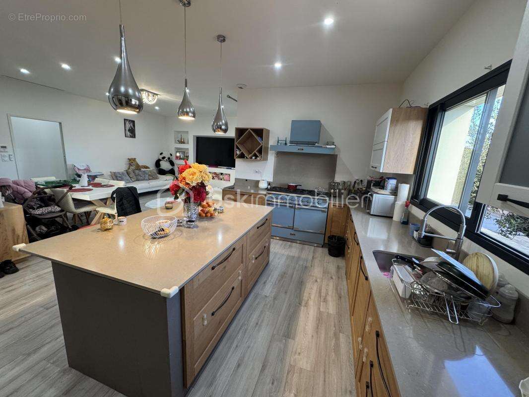 Maison à LIGNAN-SUR-ORB