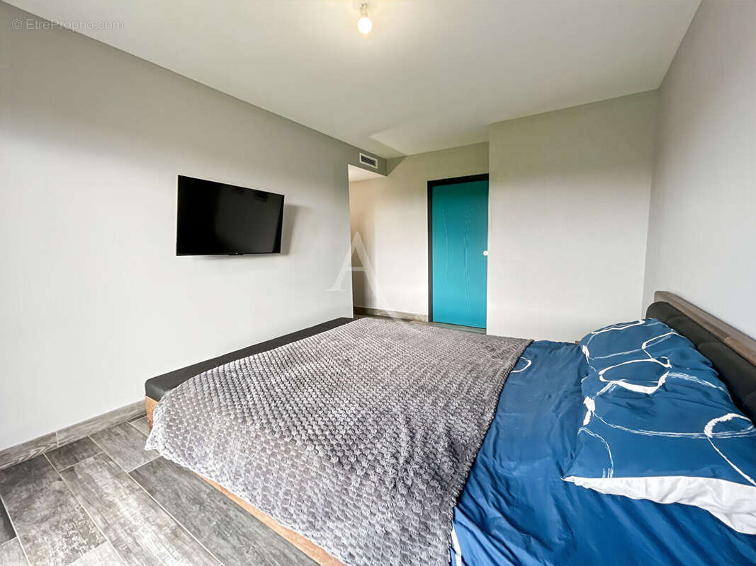 Maison à SAINTE-RADEGONDE-DES-NOYERS