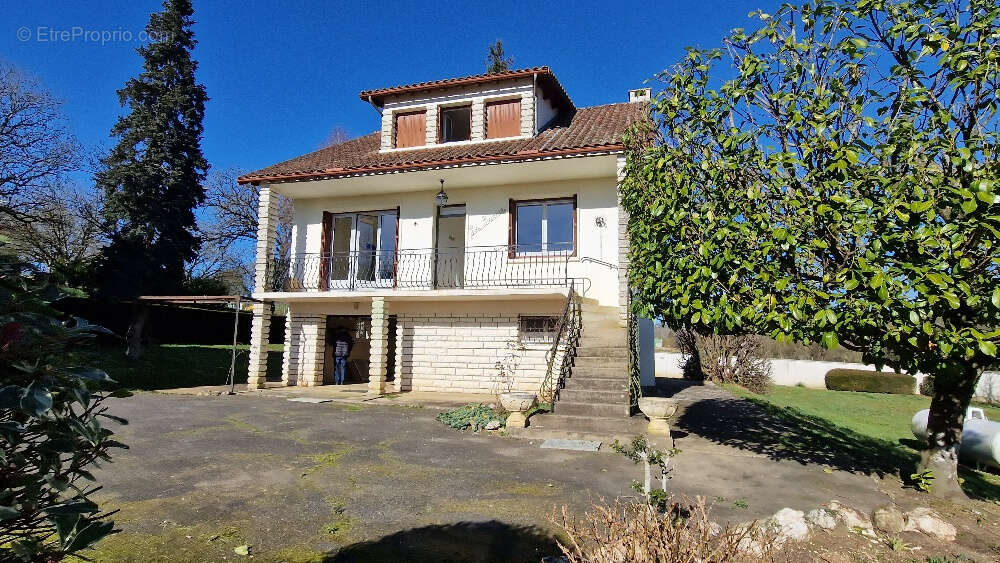Maison à SAINT-GERMAIN-DES-PRES