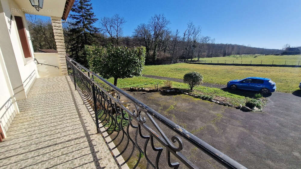 Maison à SAINT-GERMAIN-DES-PRES