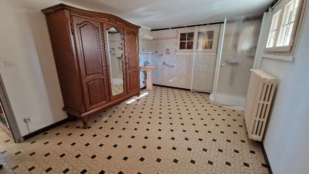 Maison à SAINT-GERMAIN-DES-PRES