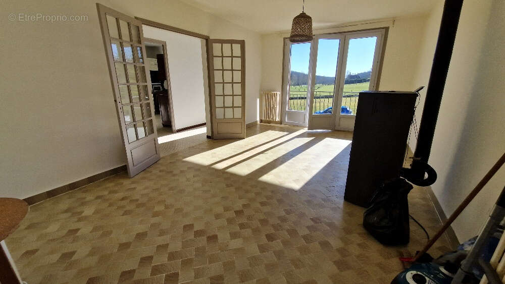 Maison à SAINT-GERMAIN-DES-PRES