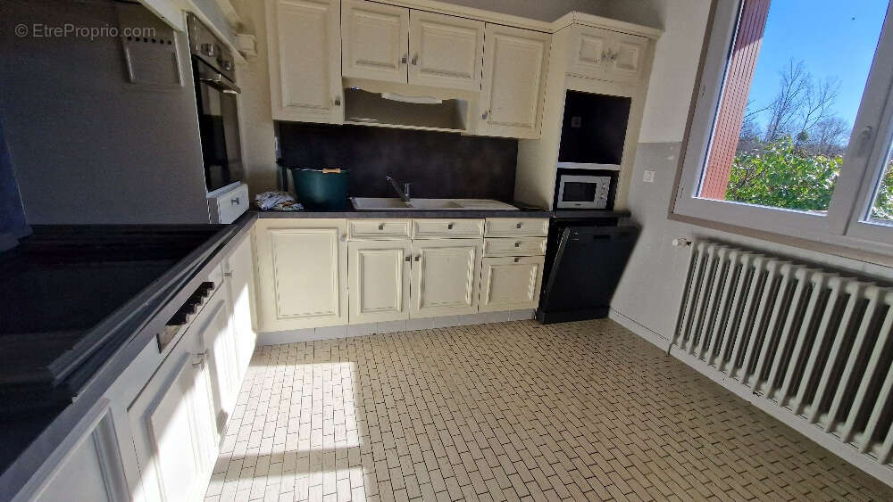 Maison à SAINT-GERMAIN-DES-PRES