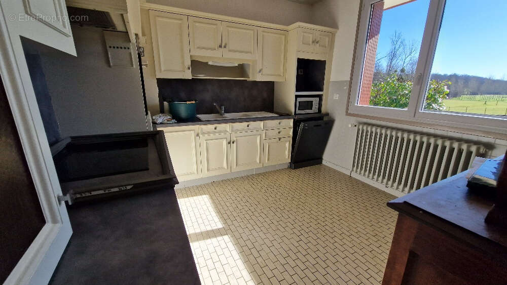 Maison à SAINT-GERMAIN-DES-PRES